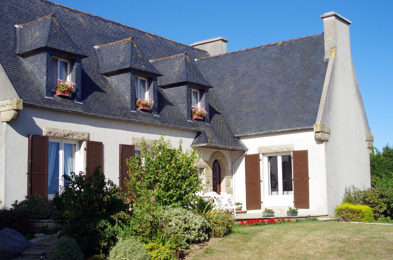 Chambres D'Hotes Du Theven Plougoulm Exterior photo